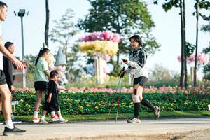 BIB: 
                            <button type="button" onclick="openModal(27584082)" class="btn btn-primary btn-sm float-right btn-popup" data-toggle="modal" data-target=".modal-high-quality">
                        <i class="fas fa-shopping-cart"></i> Add to Cart
                    </button>
                                            <button type="button" onclick="isThisMe(27584082, true)" class="btn btn-success btn-sm float-right btn-popup btn-isme hidden" data-toggle="tooltip" data-placement="bottom" title="นี่คือรูปของคุณใช่ไหม คลิกที่นี่เพื่อเอาเข้าอัลบั้ม">
                        <i class="fas fa-plus"></i> Add to album
                    </button>
                    <button type="button" onclick="isThisMe(27584082, false)" class="btn btn-warning btn-sm float-right btn-popup btn-isnotme hidden">
                        <i class="fas fa-ban"></i> Remove from album
                    </button>